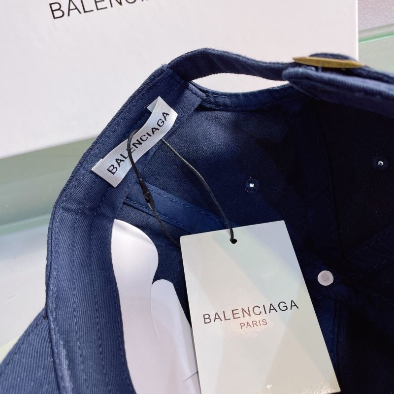 BALENCIAGA